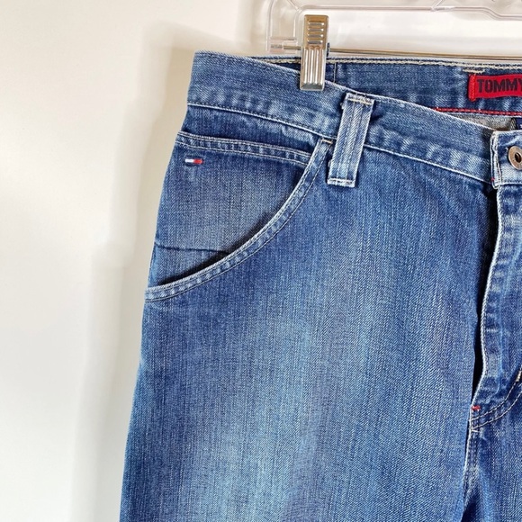 Tommy Hilfiger Mens Jeans 34x32 Med Wash Straight Leg Carpenter Style Pockets - Picture 4 of 16